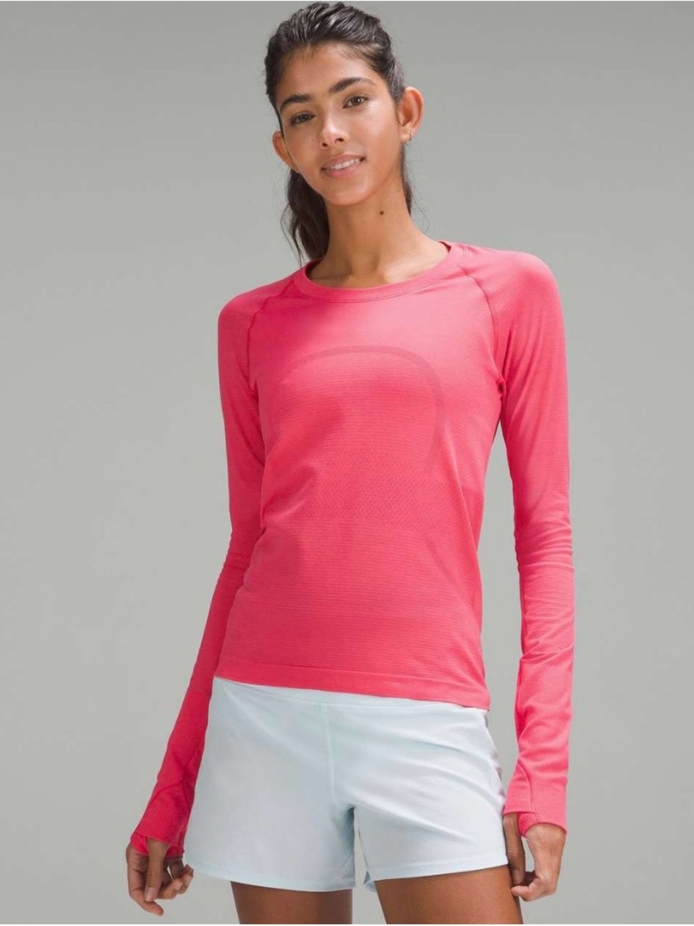 Lululemon Swiftly Tech Long Sleeve 2.0 Race Length – Size 4 (Lipgloss)
